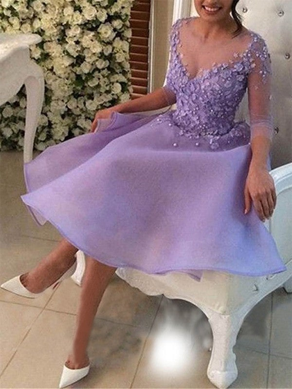 Wholesale A-Line V-neck Cut Short With Applique Organza Lilac Homecoming Dresses